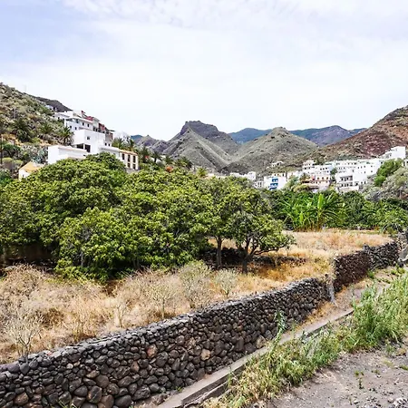 Casa Yeyo, Lomo Bermejo