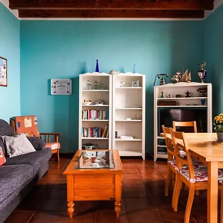 Dom wakacyjny Casa Yeyo, Lomo Bermejo *