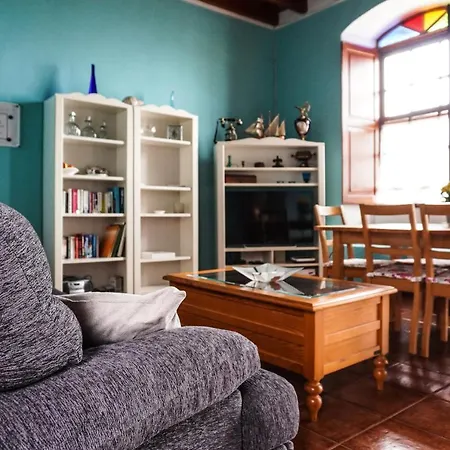 Casa Yeyo, Lomo Bermejo * Santa Cruz de Tenerife